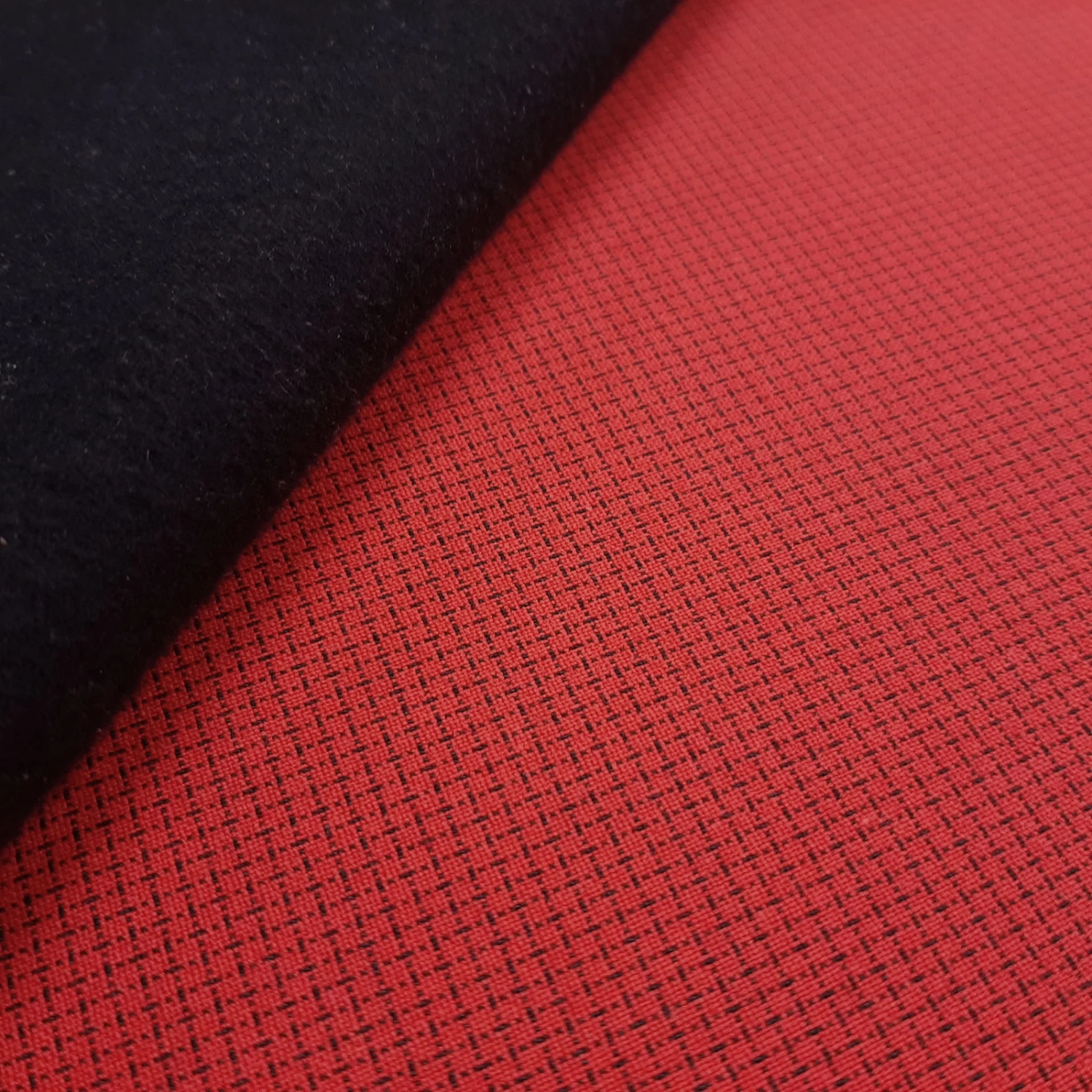 Cleo - Softshell With Woven Check - Flame Retardant - Red - Image 3