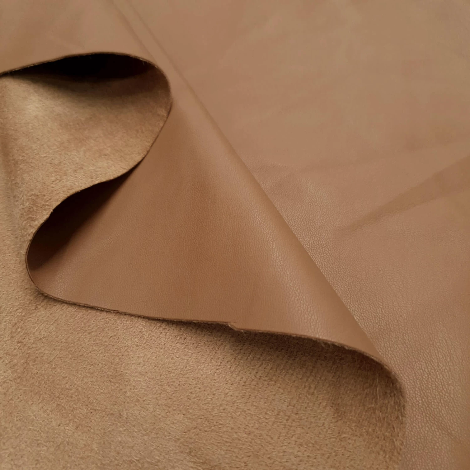 Lucien - Exclusive Faux Leather - Caramel - Image 2