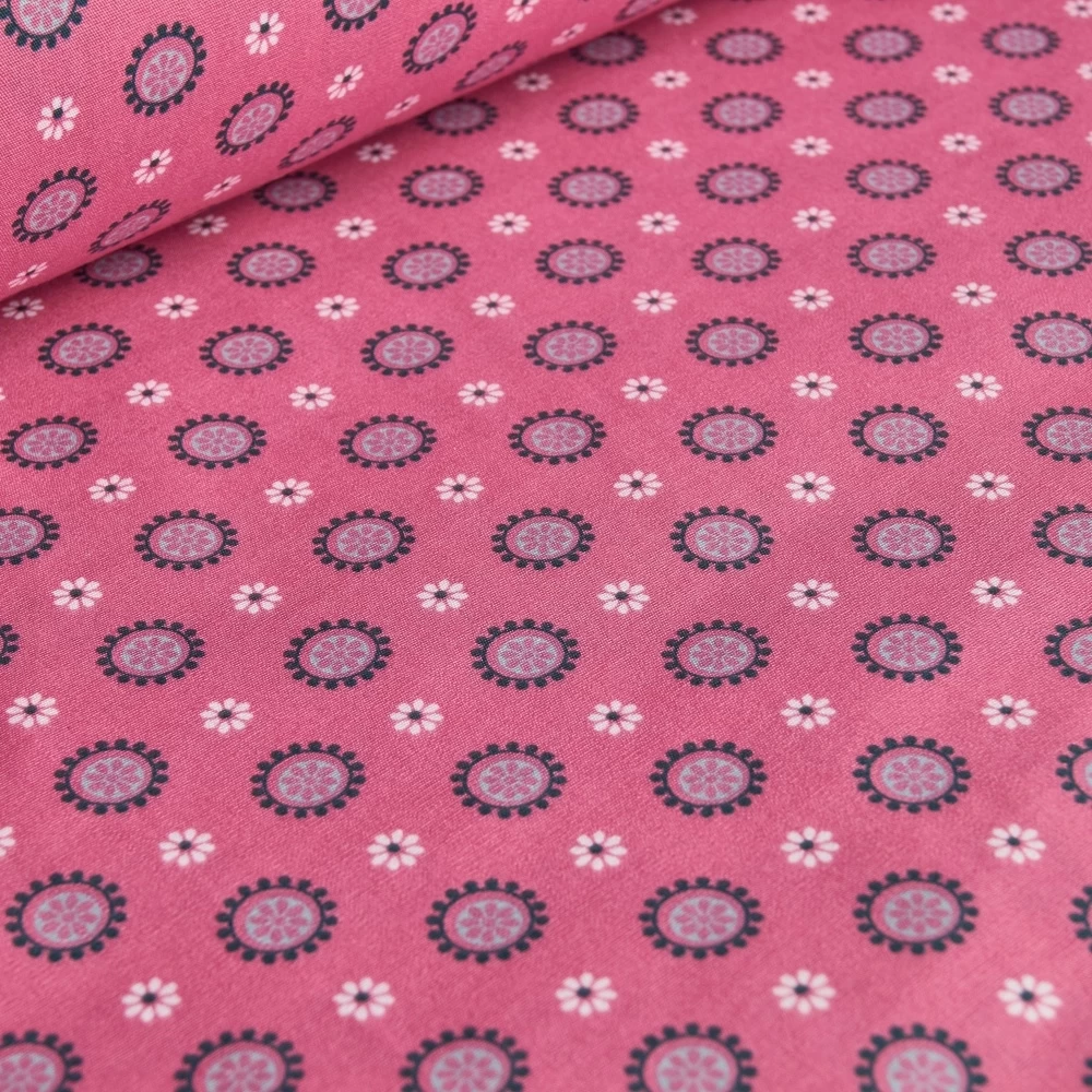 Cotton Fabric - Daisy