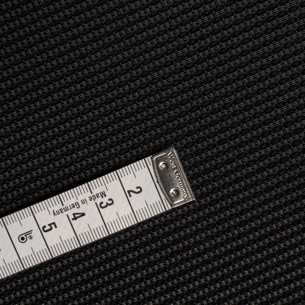 Emanuel - Scotchlite® Reflector Fabric - Black Repeat 1,10m - Image 2